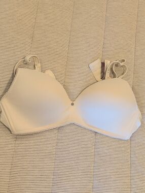 Adore Me Off White Convertible Padded Wireless Bra